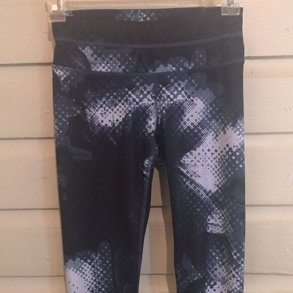 ATHLETA Electro Sonar Capri Leggings XXS - Picture 4 of 10